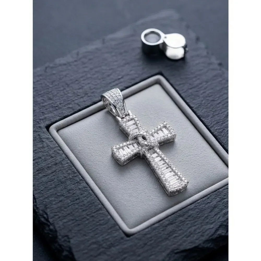 Luxurious 1.34CT Moissanite Baguette Cross Necklace Pendant 925 Sterling Silver